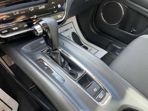 Used 2022 Honda HR-V EX image 32