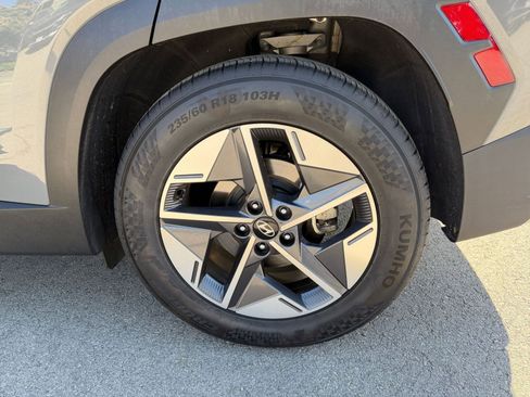 Used 2025 Hyundai Tucson SEL FWD image 32