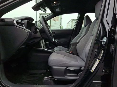 Used 2025 Toyota Corolla Cross AWD Hybrid image 15
