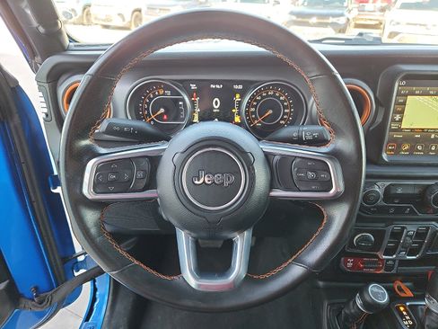 Used 2023 Jeep Gladiator Mojave image 16