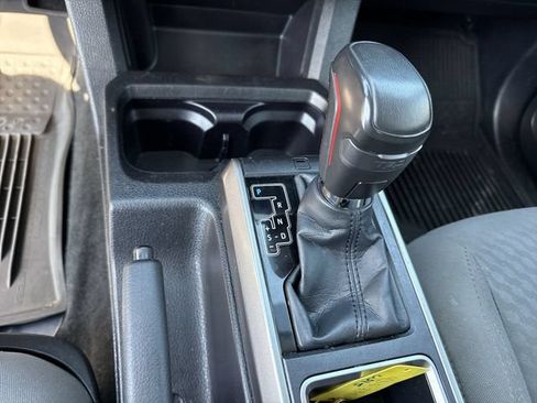 Used 2023 Toyota Tacoma SR5 RWD image 19