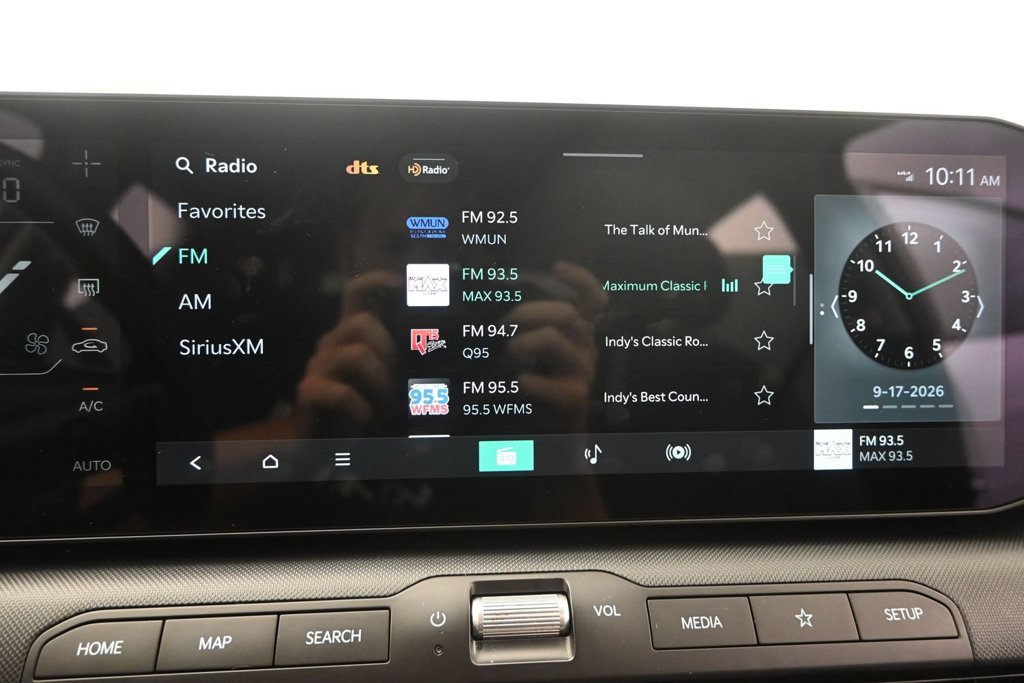 Used 2025 Kia K4 EX FWD image 25