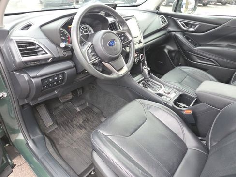 Used 2023 Subaru Forester Touring image 13