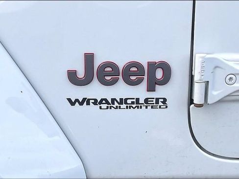 Used 2020 Jeep Wrangler Unlimited Rubicon AWD/4WD image 30