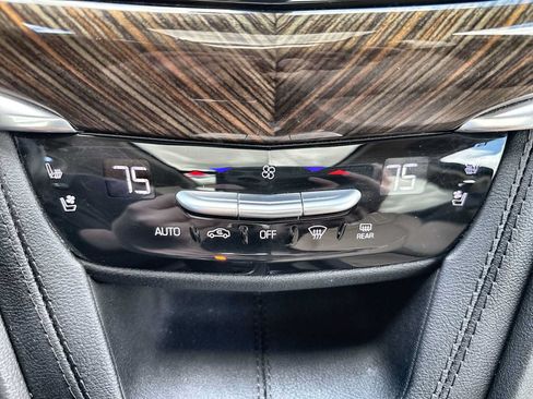 Used 2024 Cadillac XT6 Sport w/ LPO, ONYX Package AWD/4WD image 18