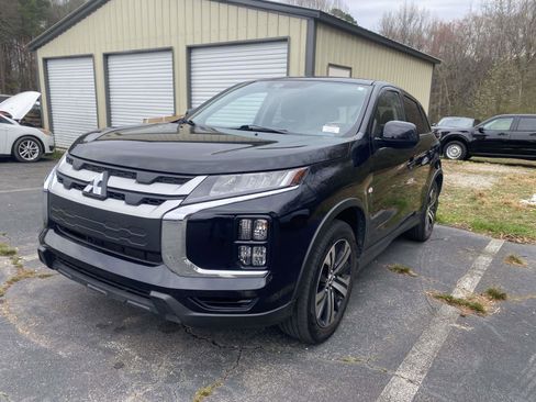 Used 2024 Mitsubishi Outlander Sport AWD image 3