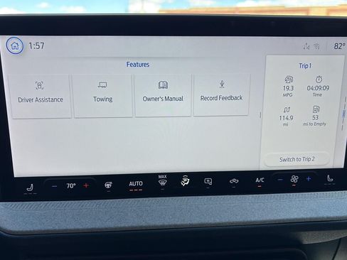 New 2025 Ford Maverick XLT w/ XLT Luxury Package AWD/4WD image 16
