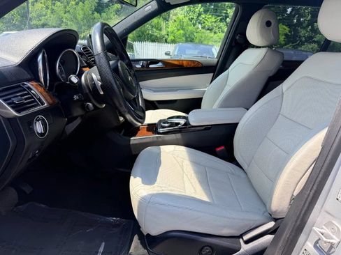 Used 2017 Mercedes-Benz GLS 450 4MATIC image 12