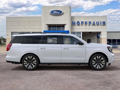 New 2027 Ford Expedition Max Platinum w/ Driver's Package AWD/4WD image 5