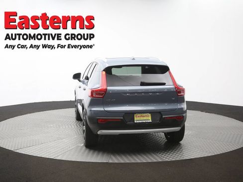 Used 2021 Volvo XC40 T4 Inscription FWD image 37