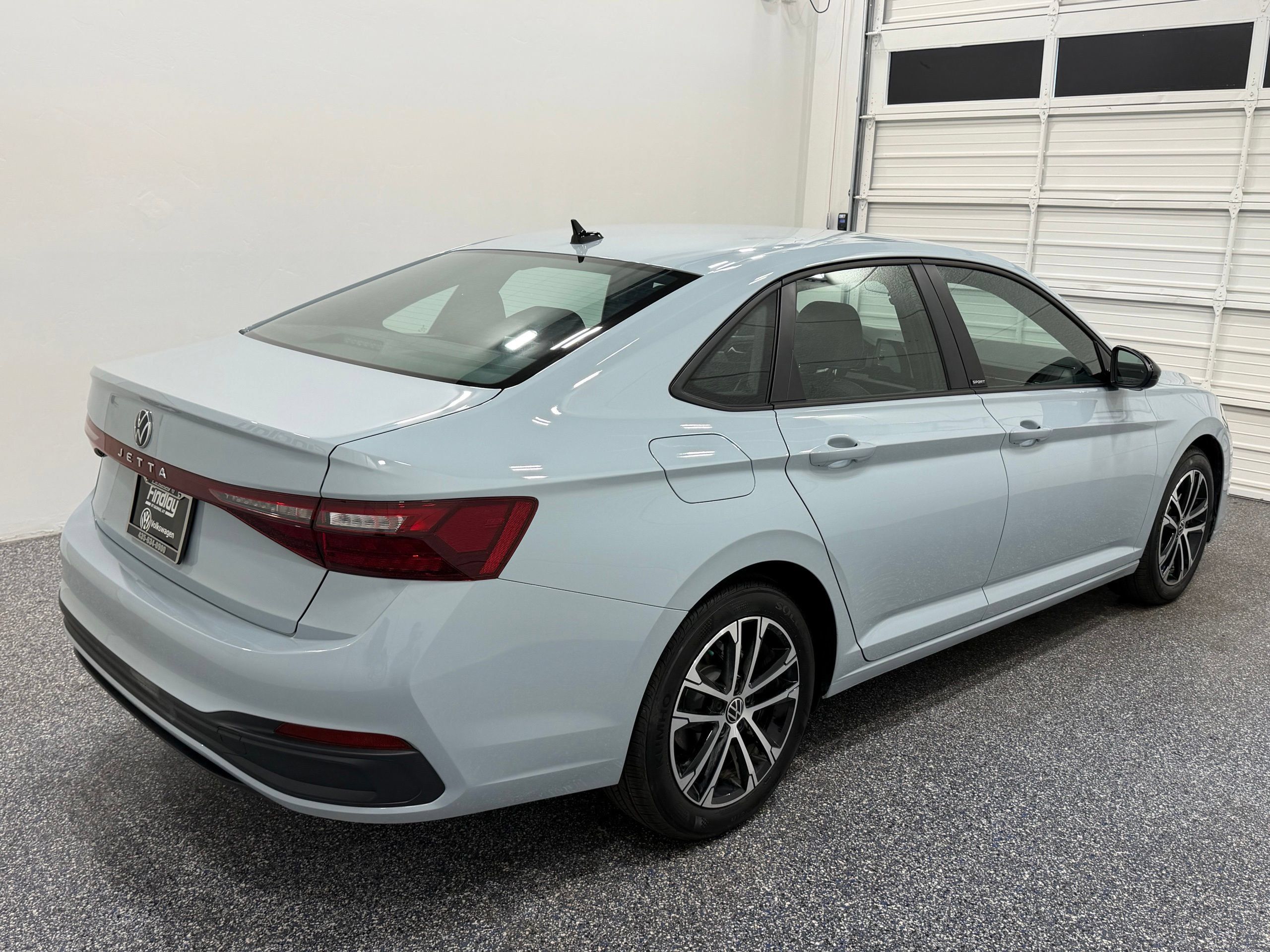Used 2026 Volkswagen Jetta Sport FWD image 6
