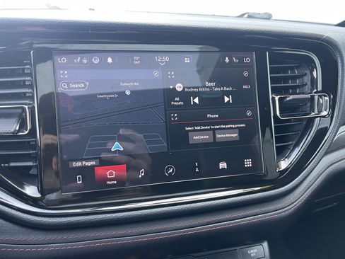 Used 2022 Dodge Durango R/T w/ Blacktop Package image 28