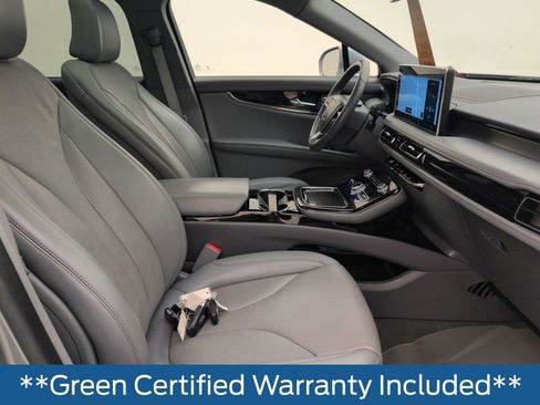 Used 2022 Lincoln Nautilus Reserve w/ Equipment Group 201A image 16