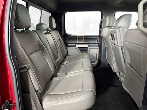 Used 2015 Ford F150 Lariat image 30