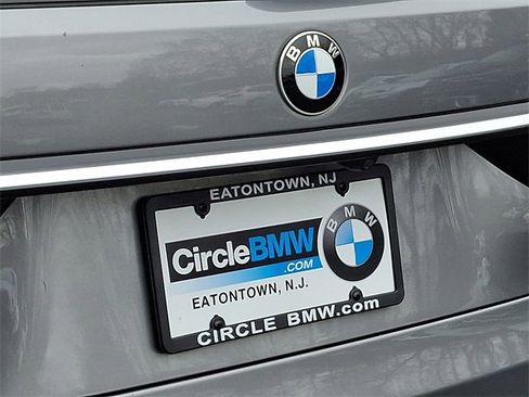 Used 2024 BMW X7 xDrive40i w/ Premium Package image 31