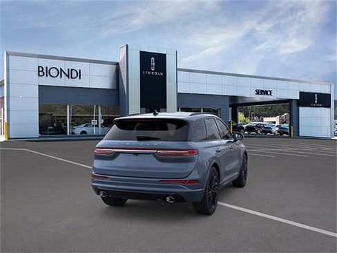 New 2026 Lincoln Corsair Reserve w/ Jet Appearance Package AWD/4WD image 8