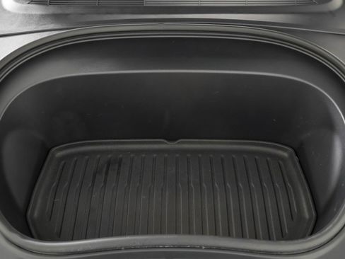 Used 2025 Tesla Model 3 Long Range RWD image 43