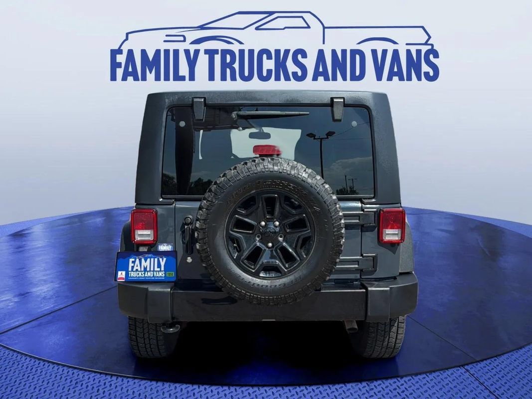Used 2018 Jeep Wrangler Unlimited Sport w/ Quick Order Package 24W AWD/4WD image 4