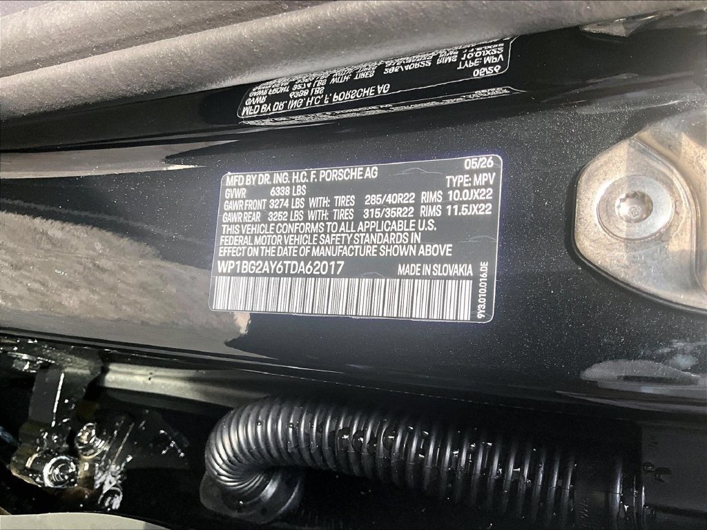Used 2026 Porsche Cayenne GTS AWD/4WD image 15