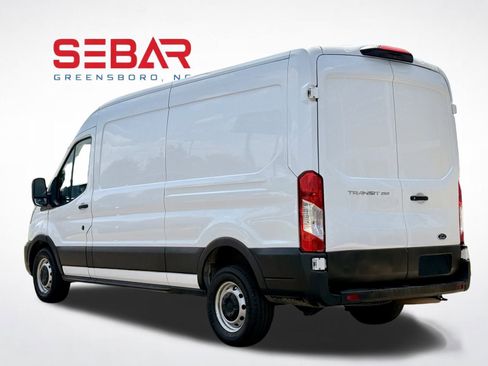 Used 2023 Ford Transit 250 Medium Roof image 9