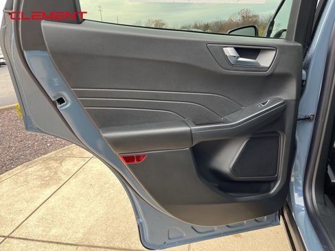 New 2025 Ford Escape ST-Line w/ Tech Pack #1 image 38