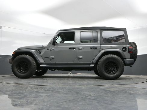 Used 2019 Jeep Wrangler Unlimited Sport S AWD/4WD image 43