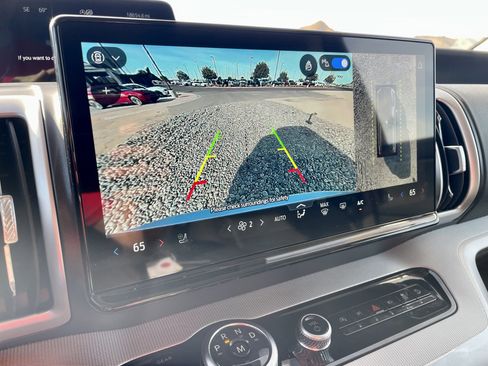 Used 2025 Ford Expedition Max Active AWD/4WD image 19