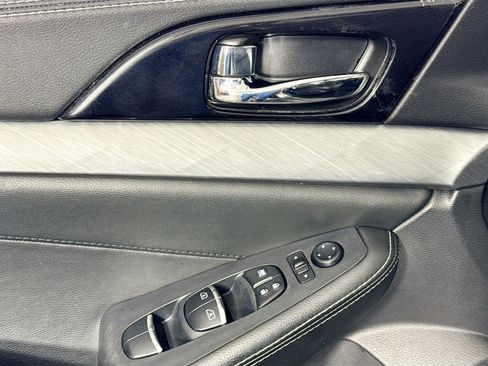 Used 2018 Nissan Maxima 3.5 SL image 23
