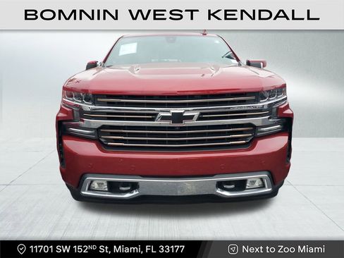 Used 2019 Chevrolet Silverado 1500 High Country w/ Technology Package image 2