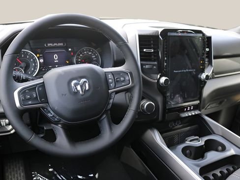 New 2026 RAM 1500 Lone Star AWD/4WD image 13