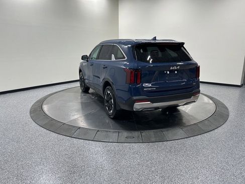 New 2026 Kia Sorento S image 7