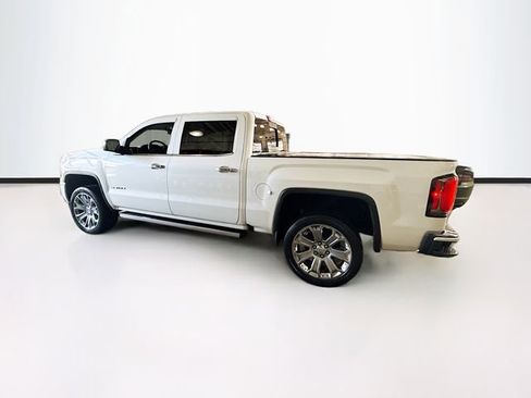Used 2017 GMC Sierra 1500 Denali w/ Denali Ultimate Package image 9