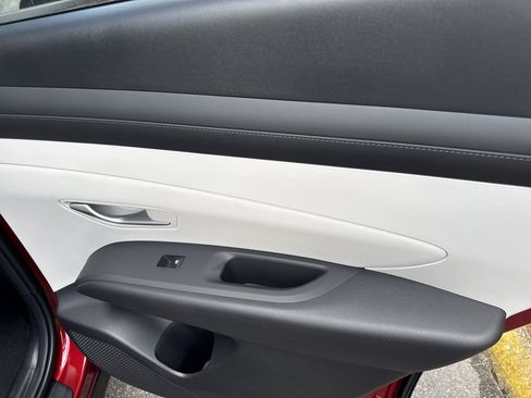 New 2026 Hyundai Tucson SEL image 15