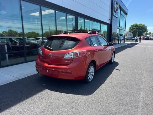 Used 2013 MAZDA MAZDA3 i Touring FWD image 3