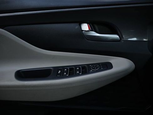 Used 2023 Hyundai Santa Fe SE image 14