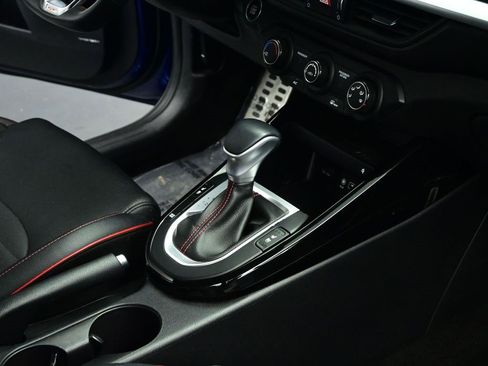 Certified 2021 Kia Forte GT w/ GT2 Package image 27