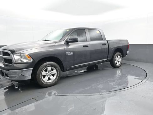 Used 2017 RAM 1500 ST w/ SXT Appearance Group AWD/4WD image 1