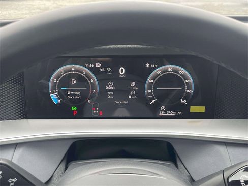 New 2026 Volkswagen Tiguan SE R-Line image 26