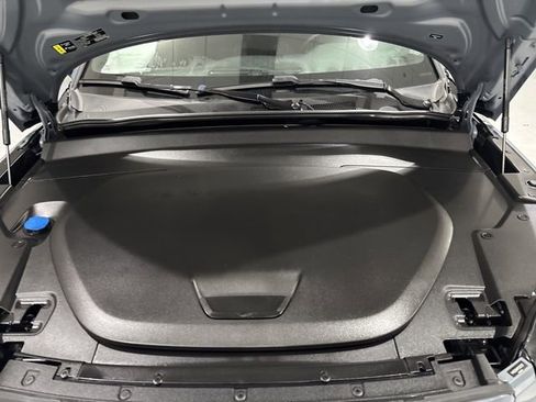 Used 2023 Volvo C40 P8 Recharge Ultimate image 13