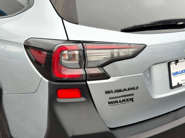 Used 2022 Subaru Outback Wilderness AWD/4WD image 11