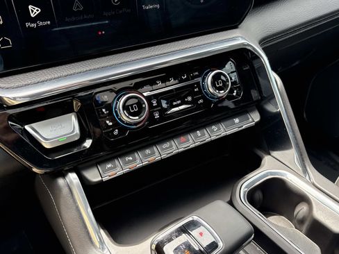 Certified 2024 GMC Sierra 1500 Denali AWD/4WD image 25
