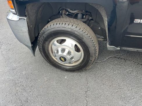 Used 2015 Chevrolet Silverado 3500 LT image 31