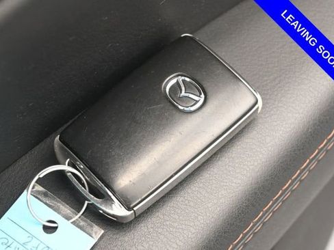 Used 2023 MAZDA CX-5 AWD 2.5 S w/ Premium Package image 17