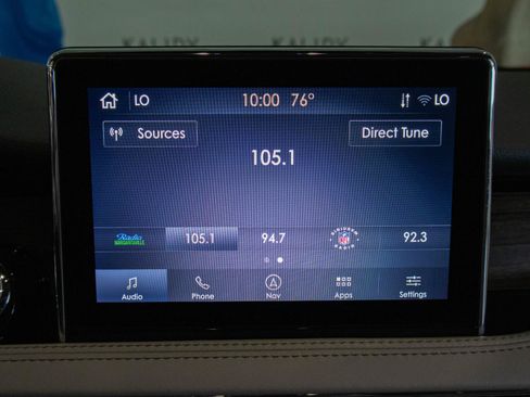 Used 2022 Lincoln Corsair Reserve w/ Equipment Group 201A AWD/4WD image 9