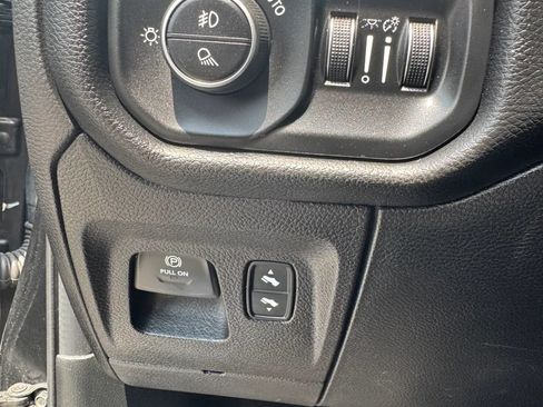 Used 2019 RAM 1500 Laramie w/ Sport Appearance Package AWD/4WD image 21