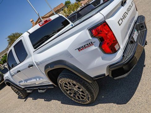 Used 2024 Chevrolet Colorado Trail Boss AWD/4WD image 9