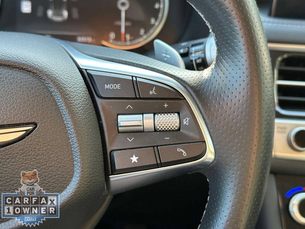 Used 2025 Genesis G70 2.5T AWD/4WD image 22