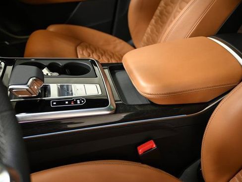 Used 2021 Audi RS Q8 image 24