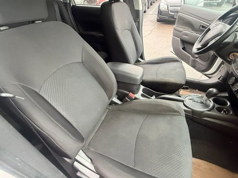 Used 2015 Mitsubishi Outlander Sport ES FWD image 10