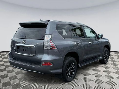 Used 2023 Lexus GX 460 Premium w/ Premium Plus Package AWD/4WD image 2
